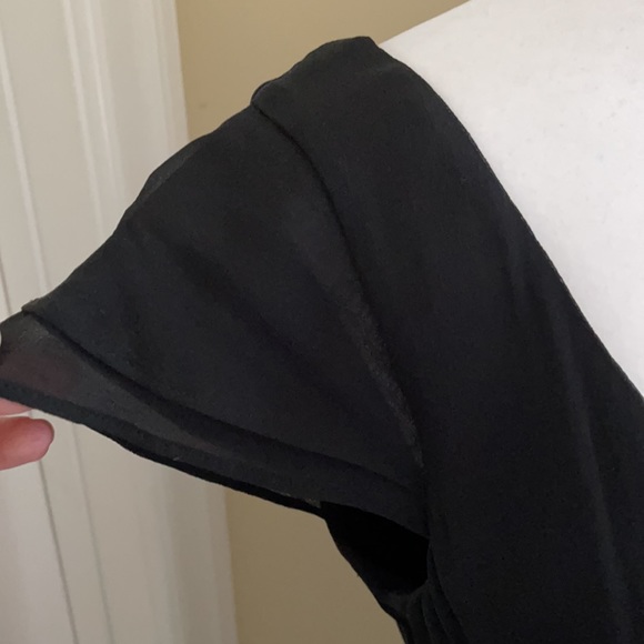 NWT Hobbs Black Silk Georgette cap sleeve dress 8 - Picture 3 of 14